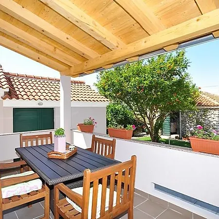 Lavanda * Poljana (Ugljan)